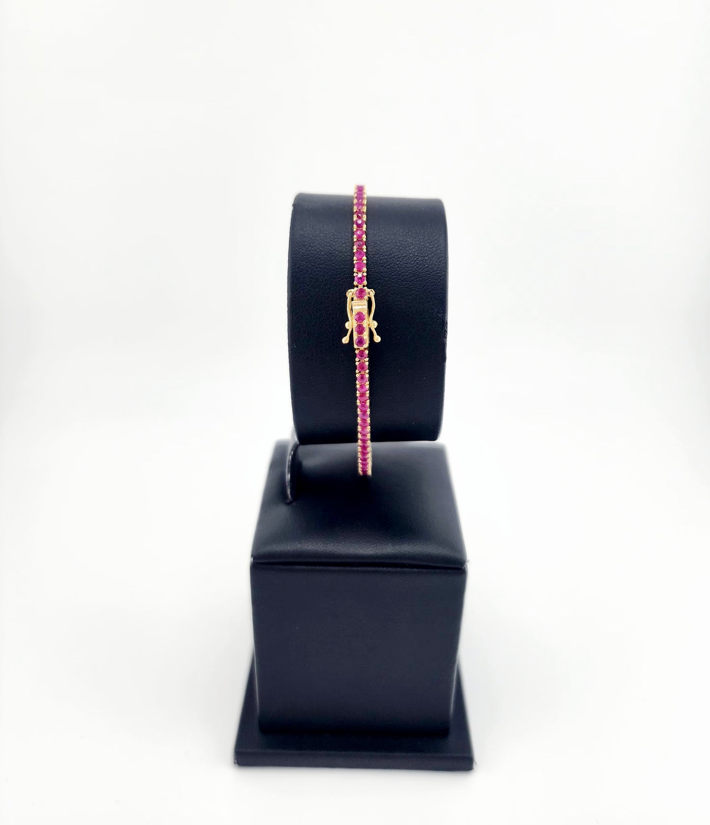 Pulsera de rubí 14k