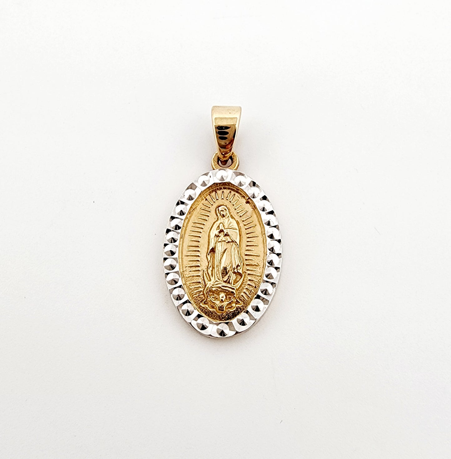 Dije de Virgen de Guadalupe