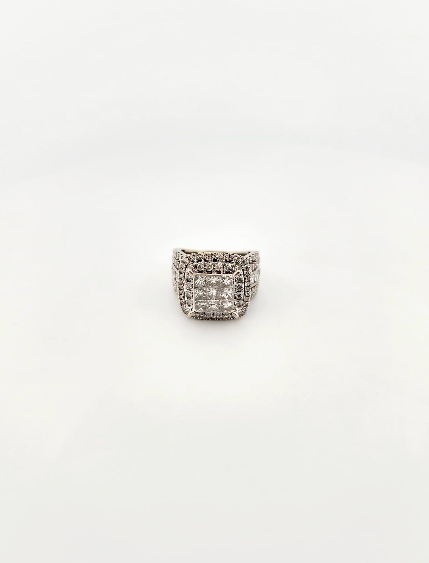 Anillo de diamantes 14k