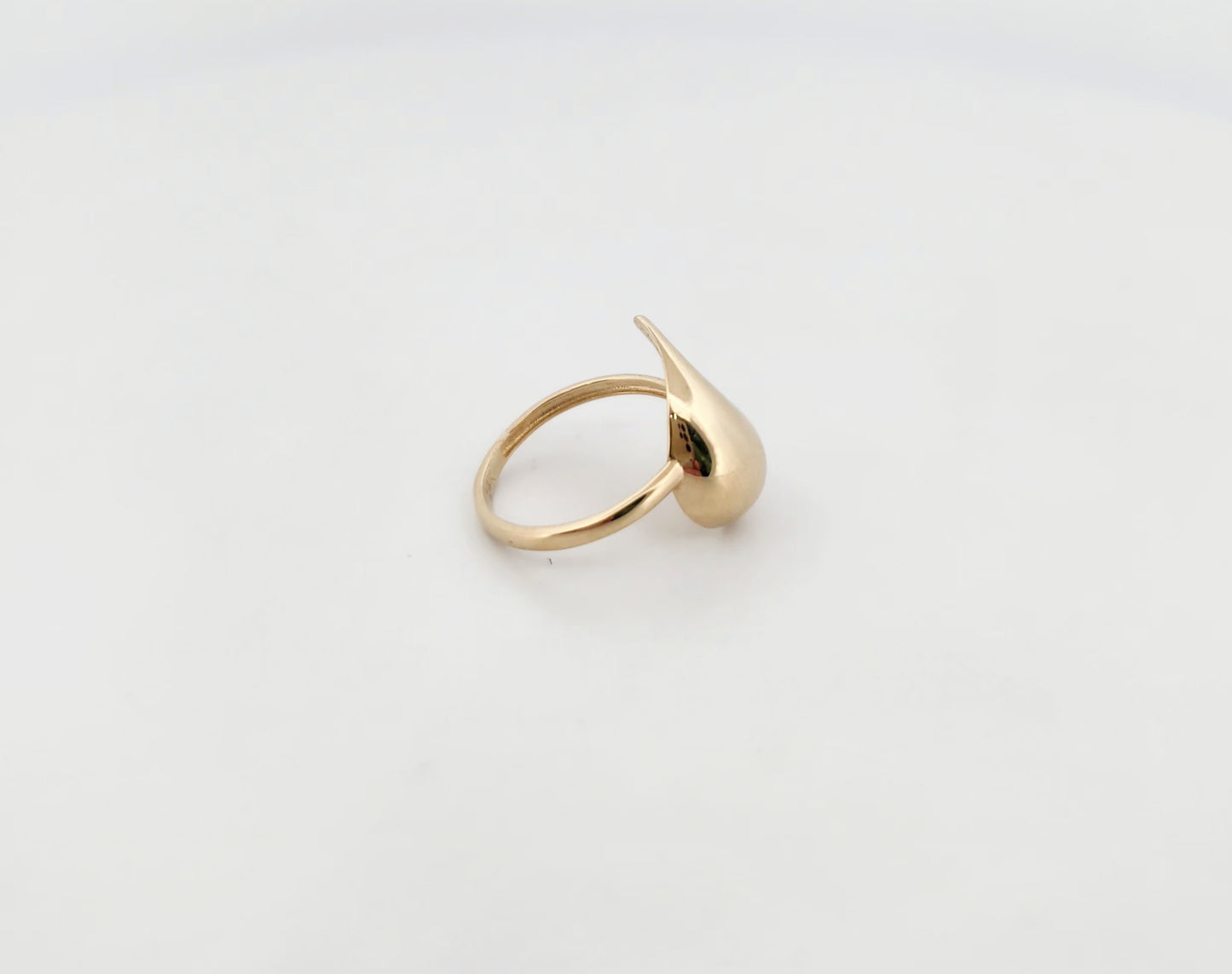 Anillo de gota 14k