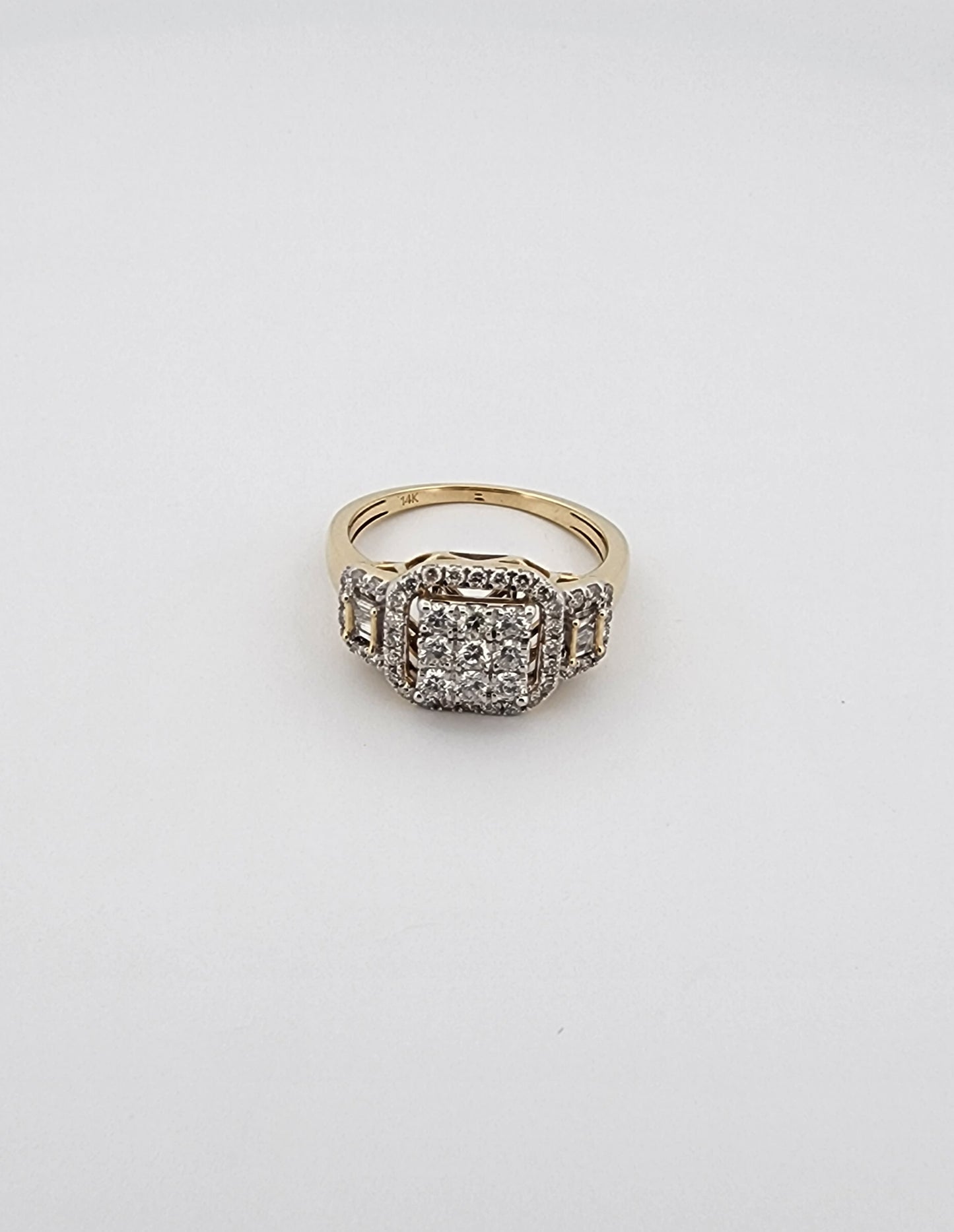 Anillo de diamantes